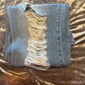 Size 9 ripped slit on the sides